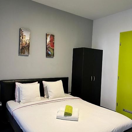 Himalayan Hostel 萨格勒布 外观 照片