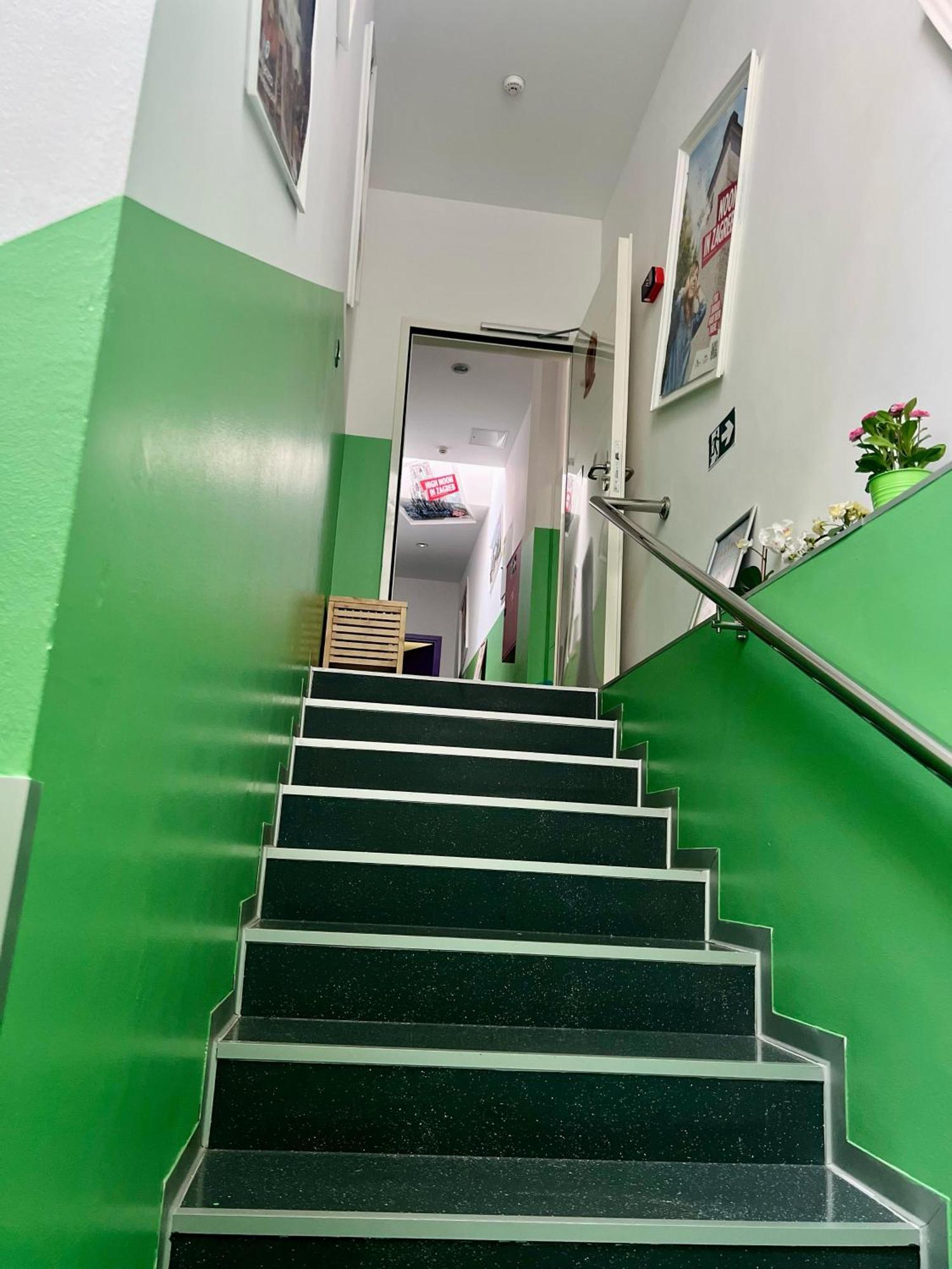 Himalayan Hostel 萨格勒布 外观 照片